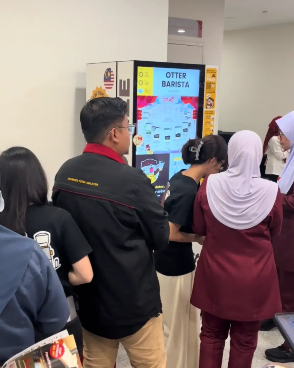 A full-size Otter machine in action at a high-traffic event